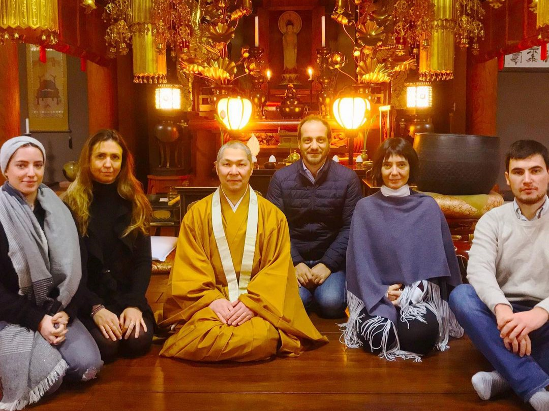 Zen meditation experience in a quiet, traditional temple in Tokyo, led by a priest