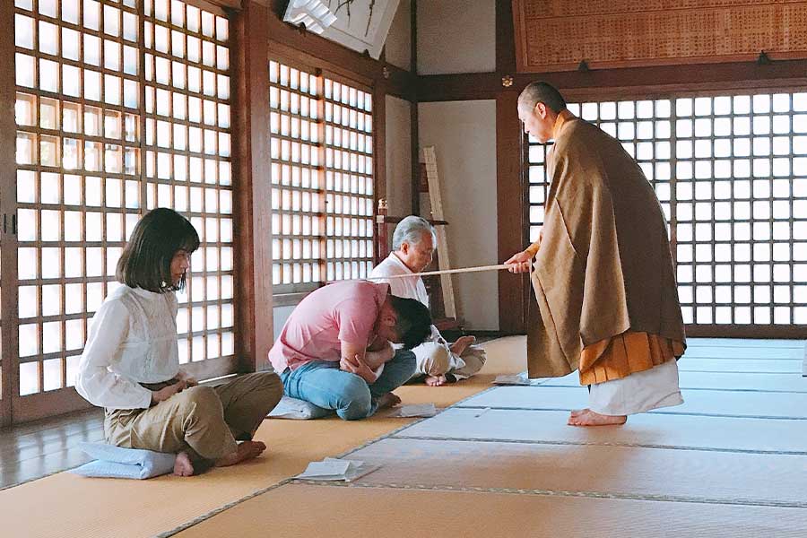 ZA-ZEN meditation at temple by Priest