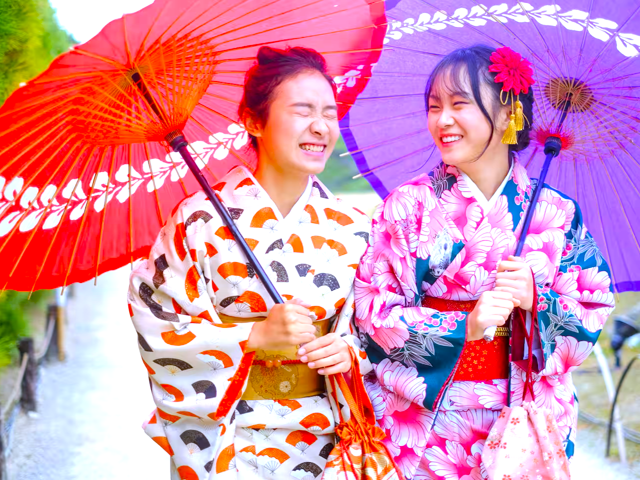 Experience kimono in Japan's largest special scenic spot, Ritsurin Park in Takamatsu City