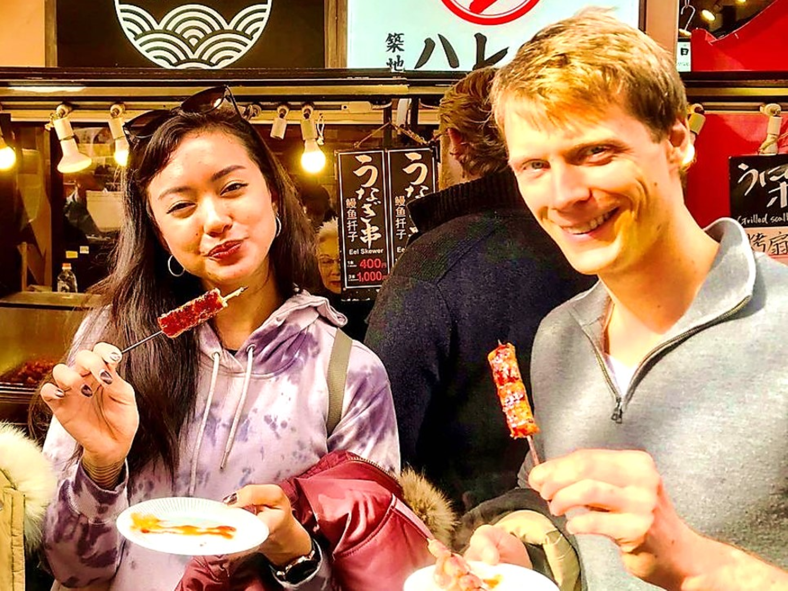 Tsukiji Private Tour: Taste Your Favorite Food From 460 Stalls!